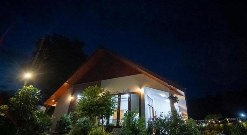 Cozy House Chiangrai Hotel Chiang Rai Exterior photo